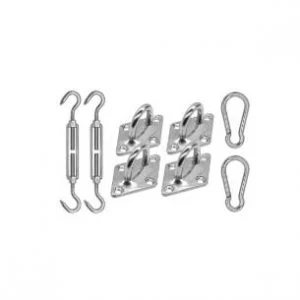 Montagekit für Camo First Netz: Metallkomponenten (Stangen, Laschen und Clips).