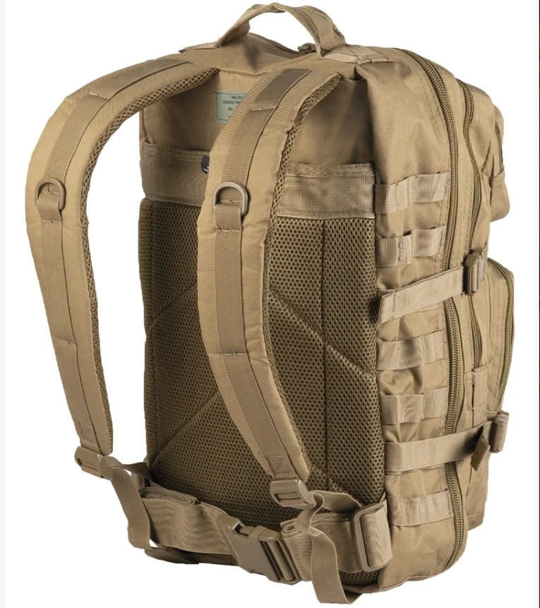 Sac à dos tactique U.S. Assault 36L, compartiments et sangles MOLLE, couleur kaki, dos et bretelles rembourrés.
