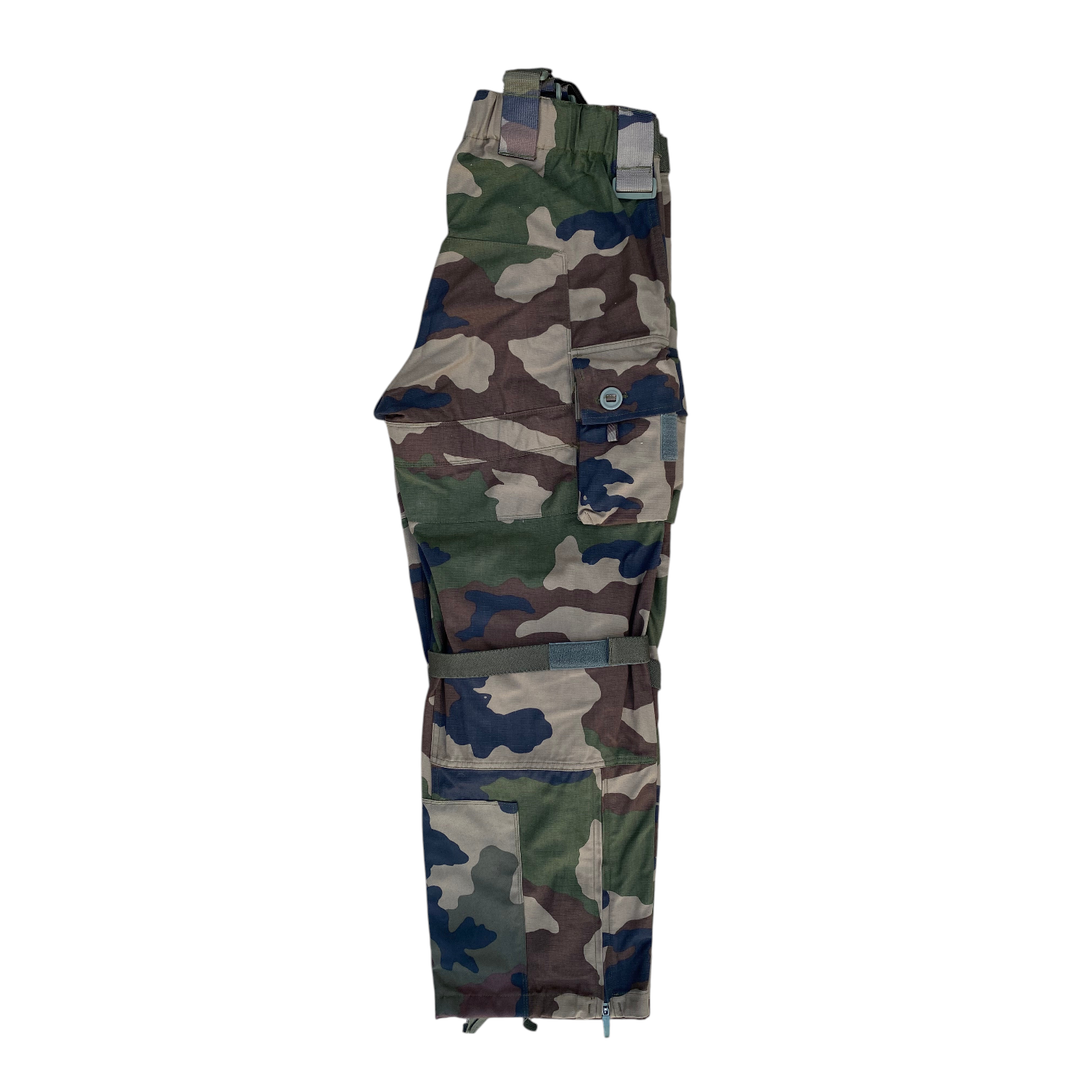 Pantalon de combat camouflage T4 CCE Ripstop, compatible Armée française, avec poches cargo et ceinture ajustable.