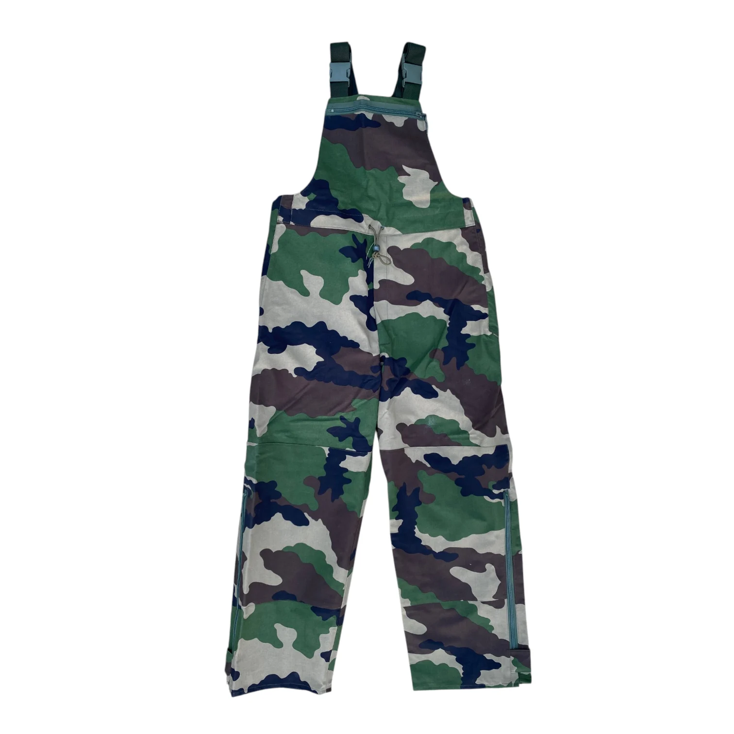 Salopette imperméable camouflage Armée française, bretelles ajustables et boutons, pantalon résistant pour météo pluvieuse.