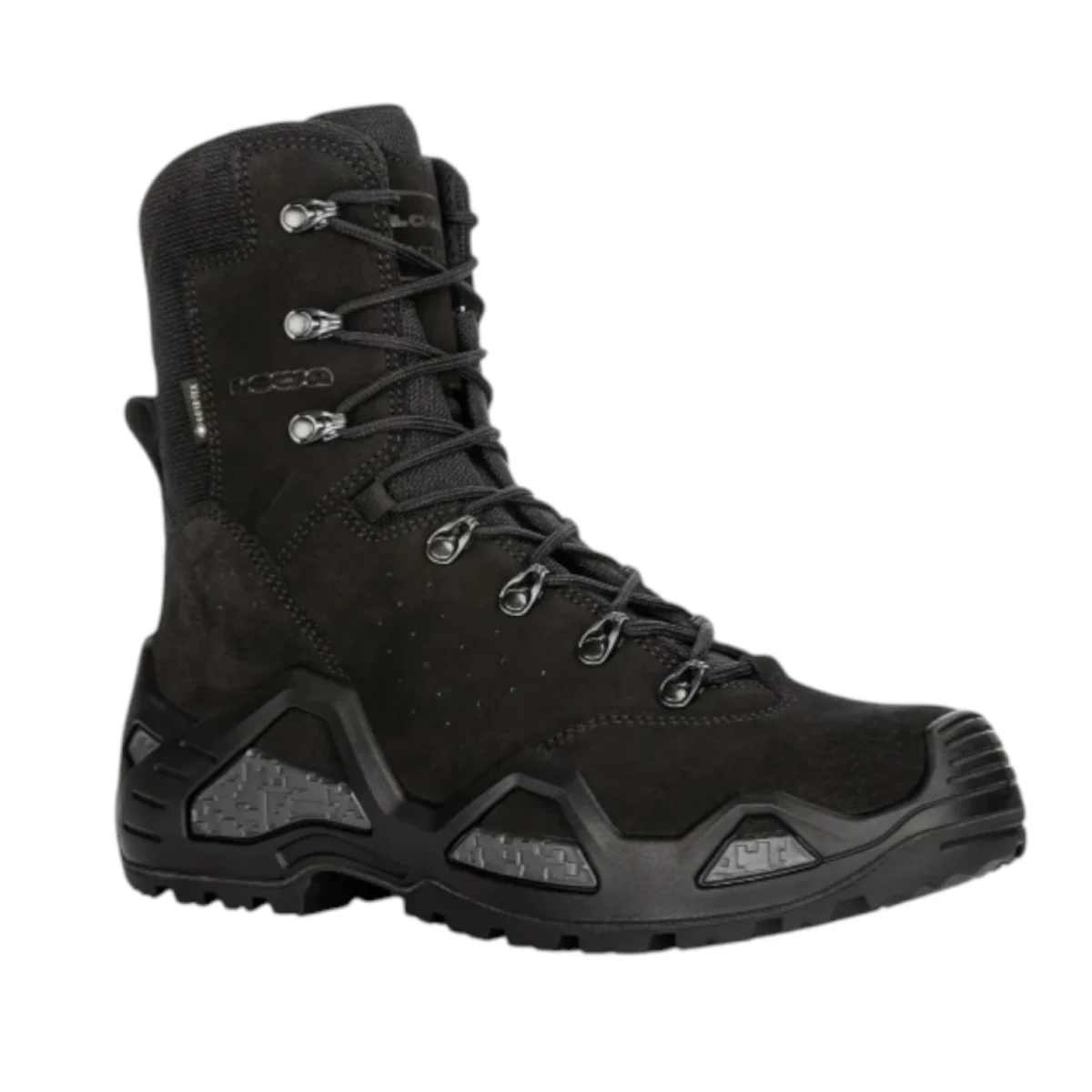botte militaire noire à tige haute et lacets métalliques, semelle épaisse rigide avec motifs géométriques, aspect robuste et impermeable. assouplir rangers neuves intégrée naturellement: guide complet pour vos pieds.